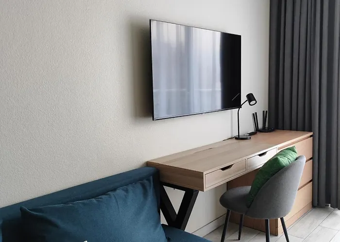 Apartment Czarna Gora Ischgl 13 Z Widokiem Na Gory